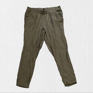 H&M DIVIDED Pants